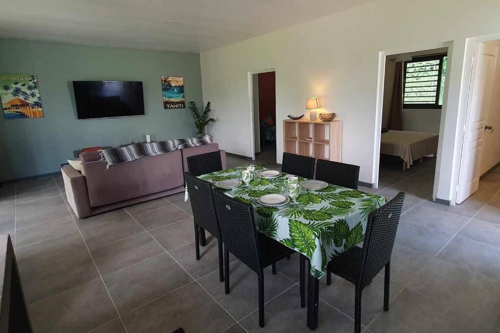 Villa Le Fare Ape Tarua à Taputapuapea Extérieur photo